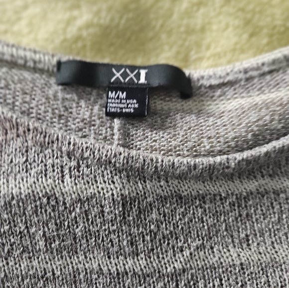 SHIRT - Picture 1 of 2